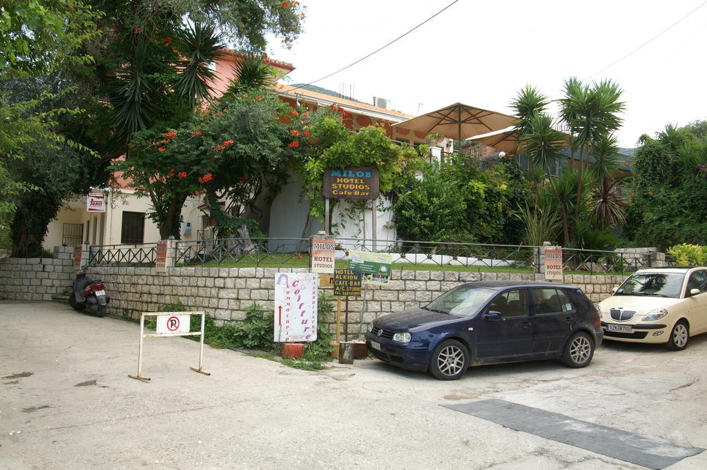 Milos Studios Párga Exterior foto